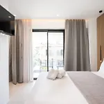 Unicos 3*