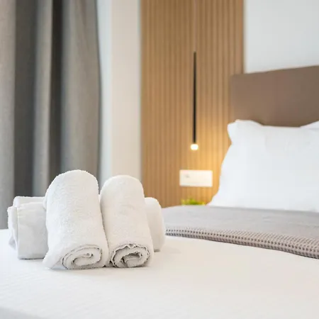 Unicos 3* Kos-stad